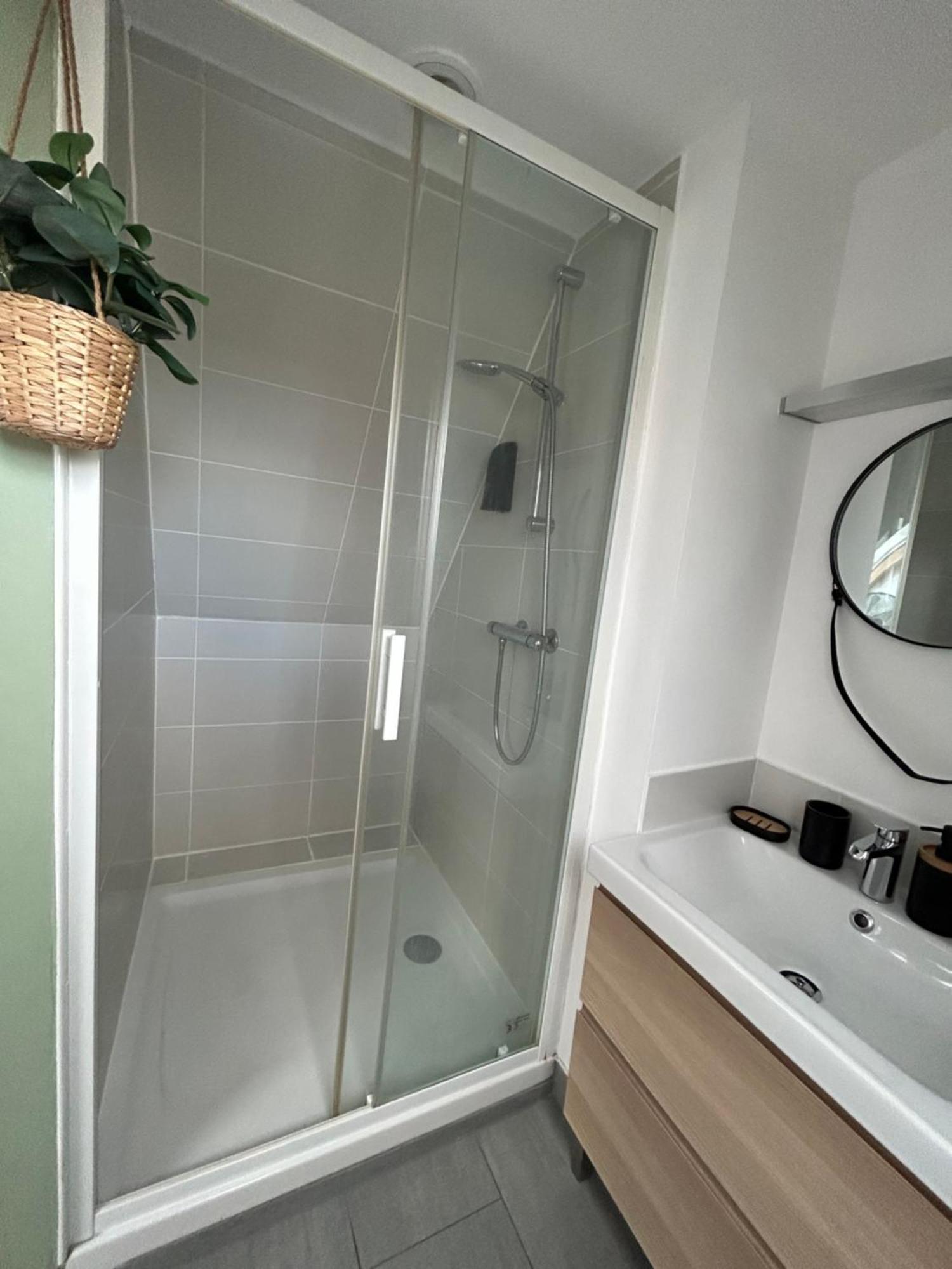 Colmar City Center - Appartement Belle-Vue 4 Etoiles Екстериор снимка
