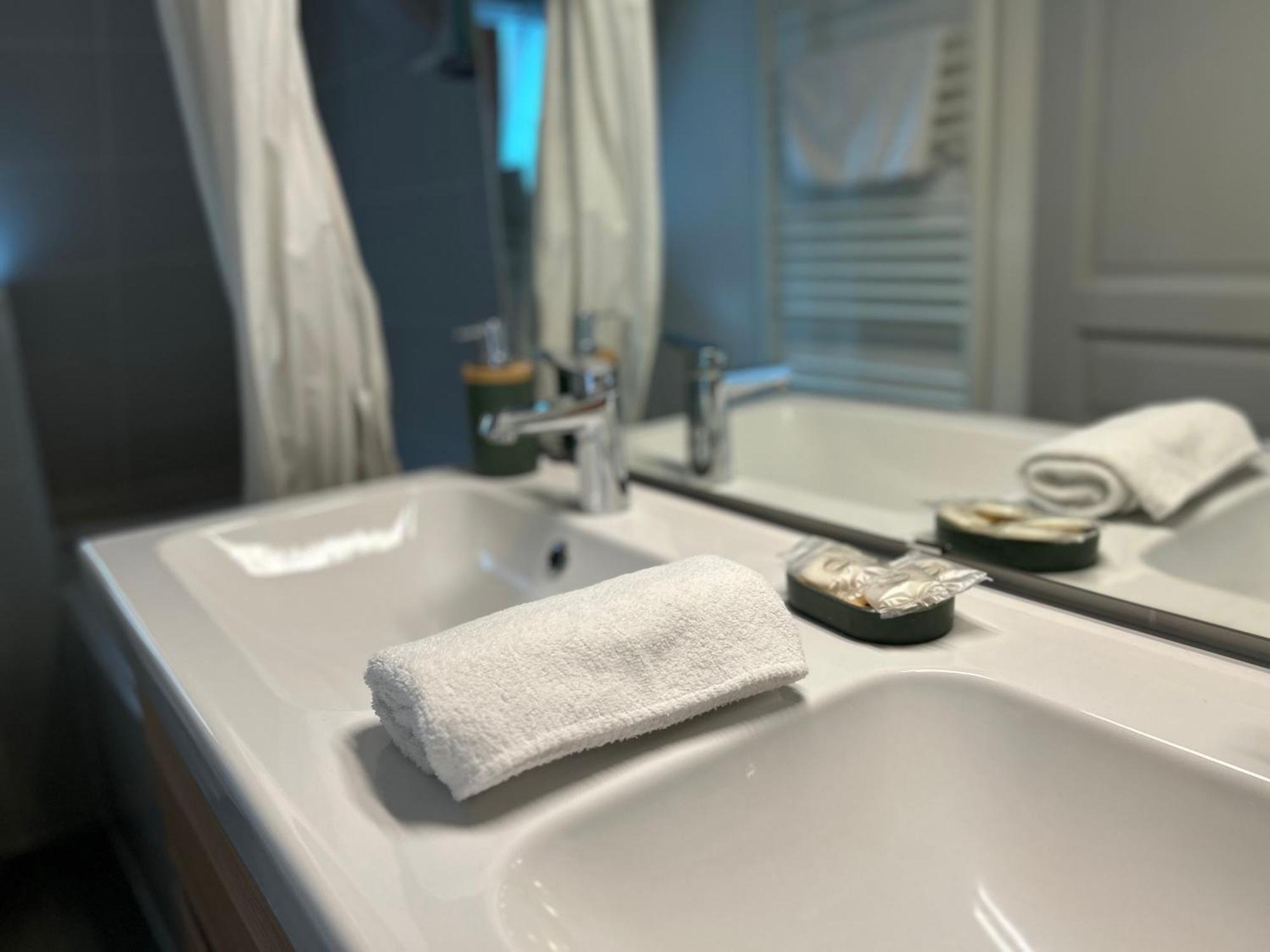 Colmar City Center - Appartement Belle-Vue 4 Etoiles Екстериор снимка